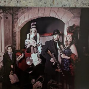 Meet your Posher, Christy